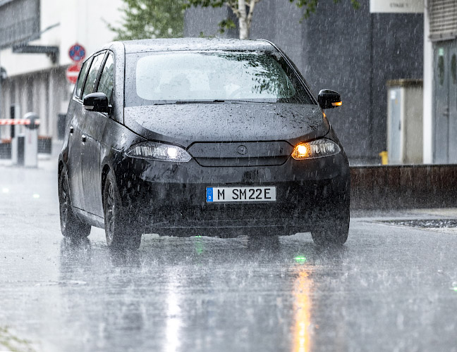 Driven By The Sun ! Sono Motors GmbH promotet Prototyp Sion auf Euref Campus. Berlin 22. August 2021