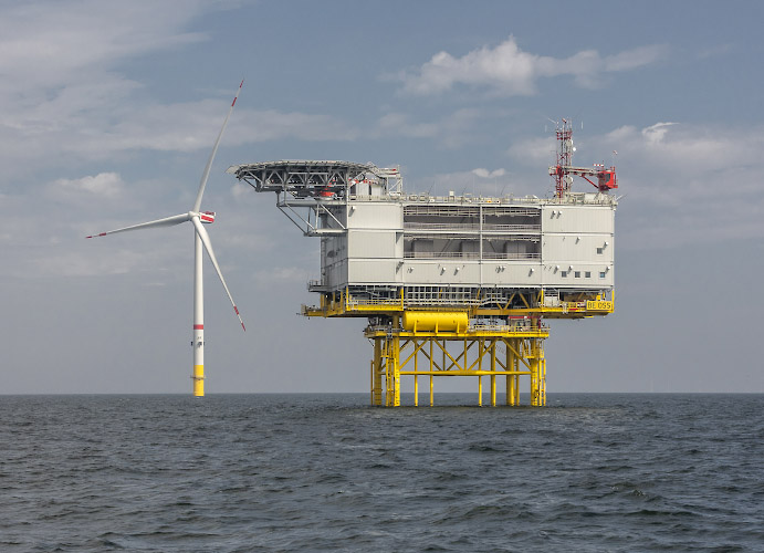 Iberdrola Offshore Windpark Baltic Eagle , Umspannstation und Netzanbindung 50Hertz. Deutsche Ostsee Sommer 2024
