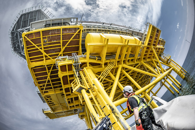 Iberdrola Offshore Windpark Baltic Eagle , Umspannstation und Netzanbindung 50Hertz. Deutsche Ostsee Sommer 2024