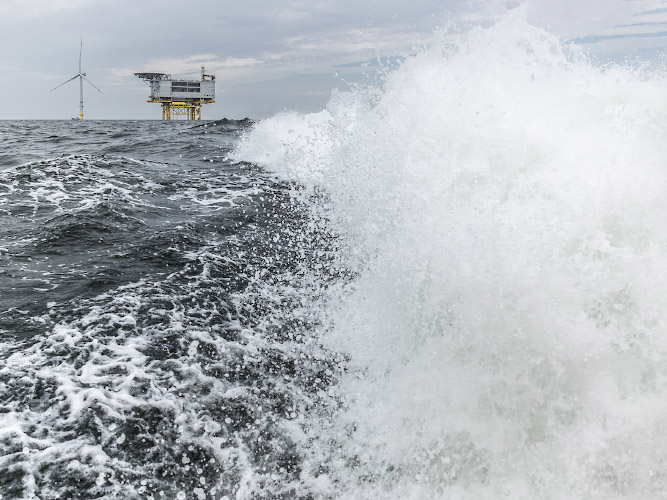 Iberdrola Offshore Windpark Baltic Eagle , Umspannstation und Netzanbindung 50Hertz. Deutsche Ostsee Sommer 2024