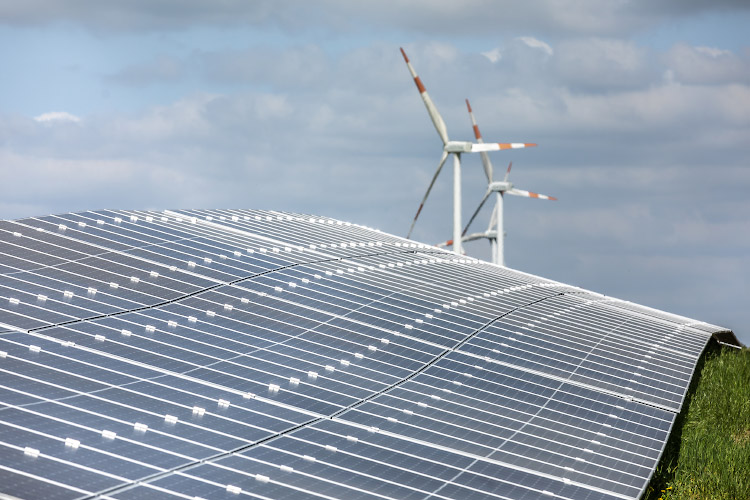 ENERTRAG Photovoltaikanlage am Autobahnkreuz Uckermark. Gramzow 2023