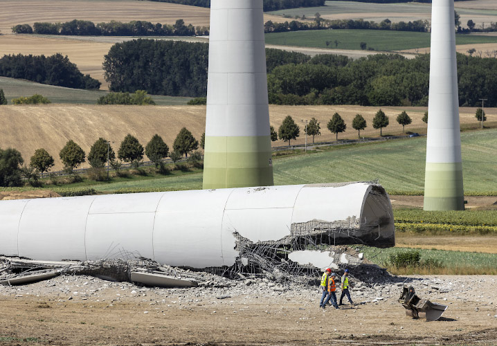 Repowering im Buergerwindpark Druiberg. Austausch 13 aeltere Windkraftanlagen durch 13 neue. Dardesheim 2025