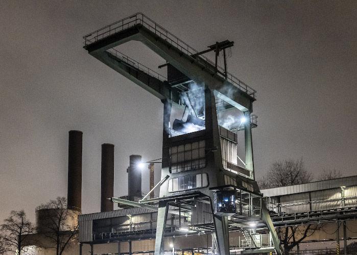 BEW Heizkraftwerk Moabit, Brennstoff Steinkohle wird geloescht. Berlin Deutschland. 2022