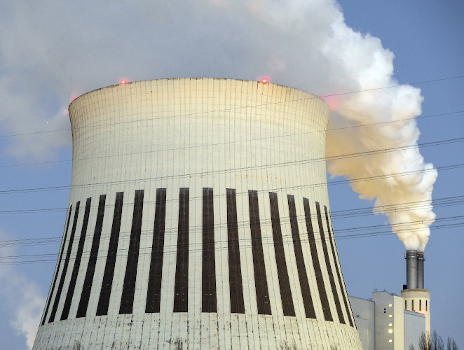 BEW Heizkraftwerk Reuter West mit Kühlturm, Hauptbrennstoff Steinkohle. Berlin, Deutschland. 2026