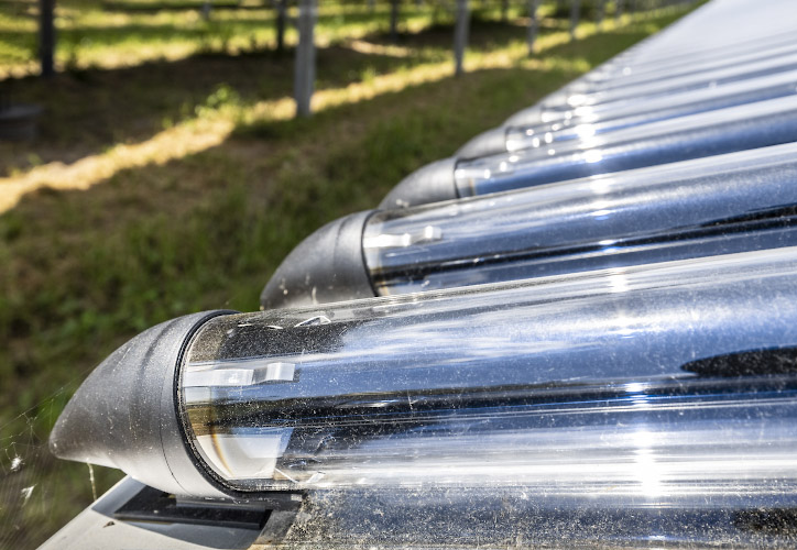Stadtwerke Leipzig. Solarthermie Kraftwerk Kollektortisch. Leipzig West. Stadtwerke Leipzig. Sommer 2026