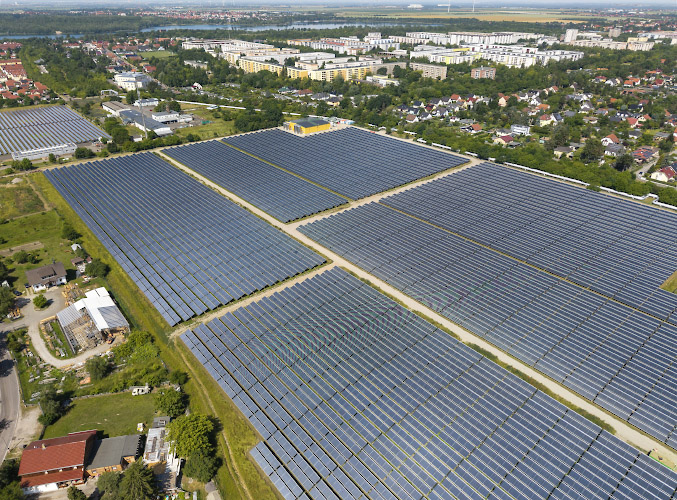 Stadtwerke Leipzig. Solarthermie Kraftwerk Leipzig West. Stadtwerke Leipzig. Sommer 2026
